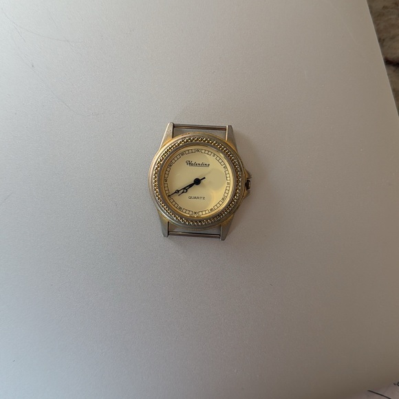 Vintage Valentino Watch - Picture 3 of 4